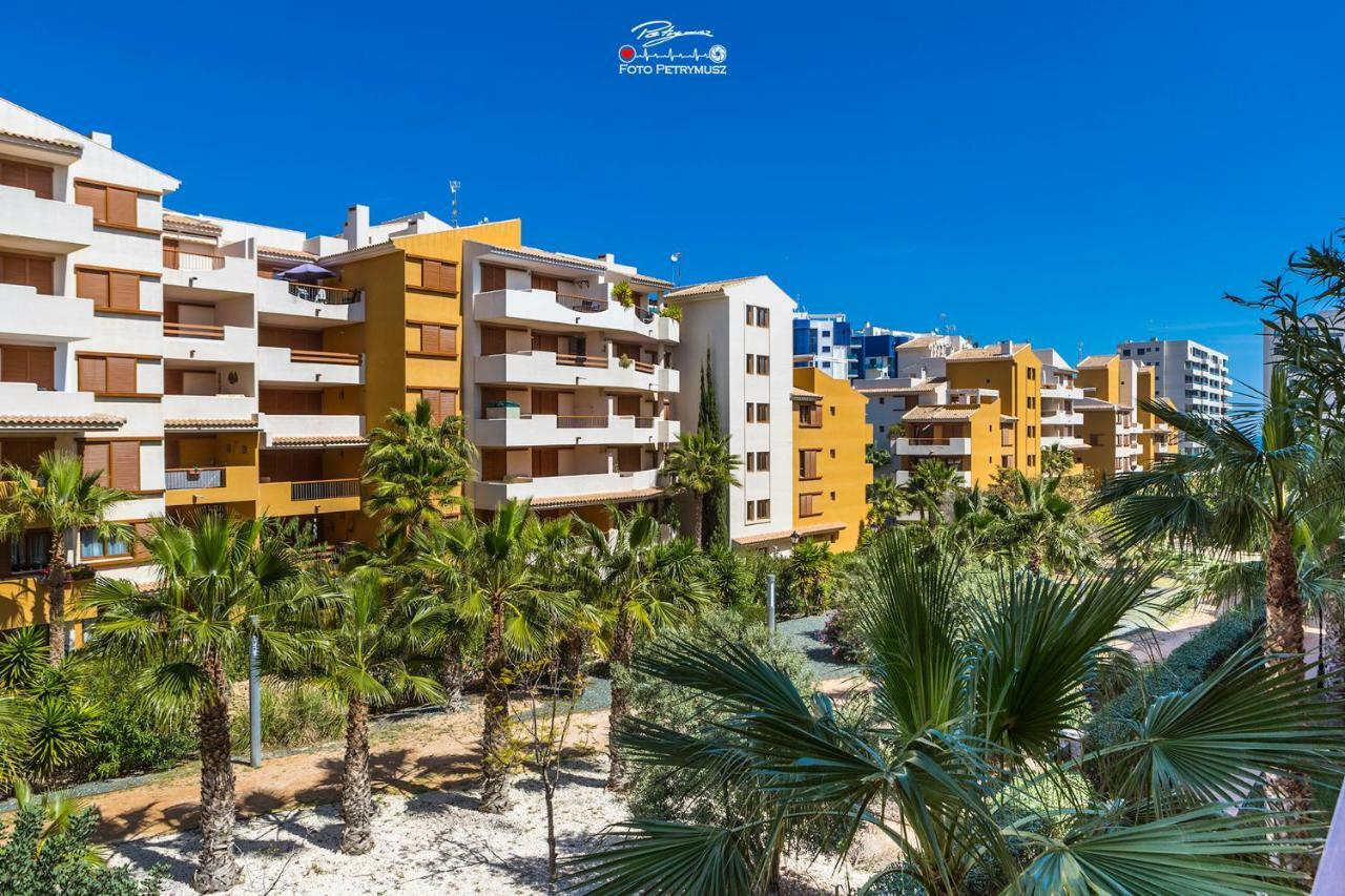 Apartamento "Blue" Muy Cerca Del Mar Torrevieja Exterior foto